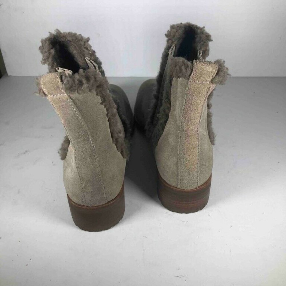 Anthropologie Tan Ankle Boots with Fur Trim - Picture 5 of 7